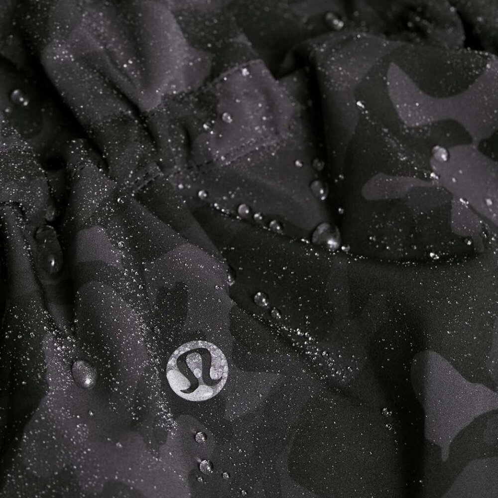 Lululemon Pack It Up Jacket Incognito Camo Multi Grey EUC - Picture 7 of 12